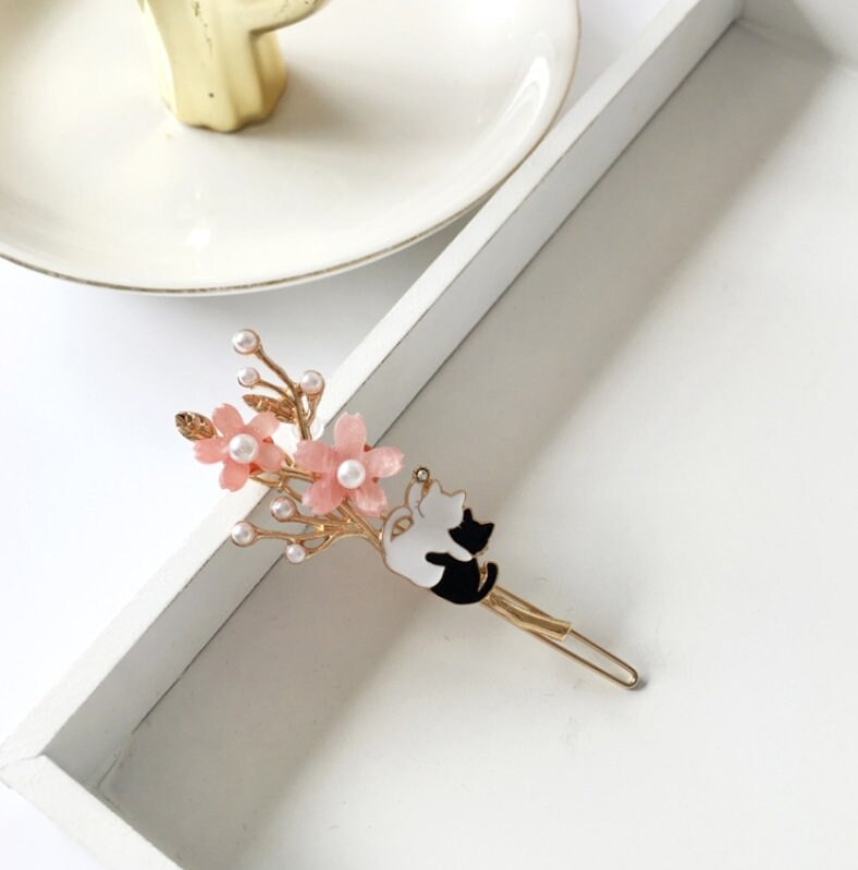 Sakura Cat Hair Clips | Cherry Blossoms Hair Pin | Black and White Cats | Pink Flower Hair Clips | Gift for Friend | Pearls Hair Clip