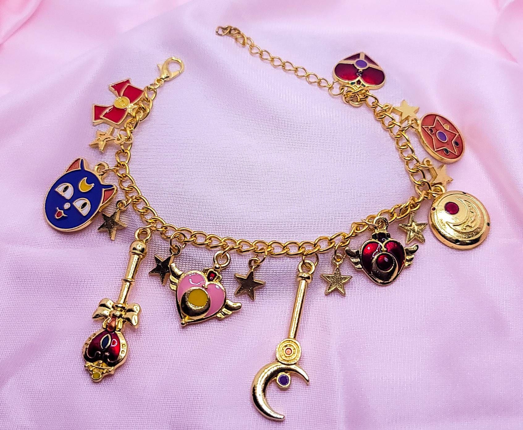 Sailor Moon Charm Bracelet | Chunky Bracelet | Luna, Magic Wand, Heart Locket, Star Compact, Bow, Stars Charm | Japanese Anime