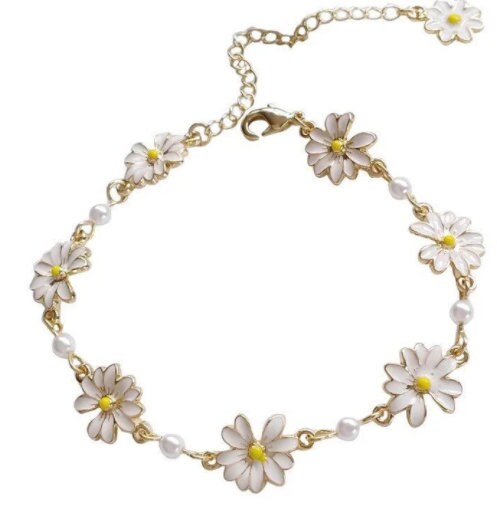 Daisy Bracelet | Flower Charm Bracelet | White Flower Chain Bracelet | Dainty Bracelet | Floral Charm | Gift for Her