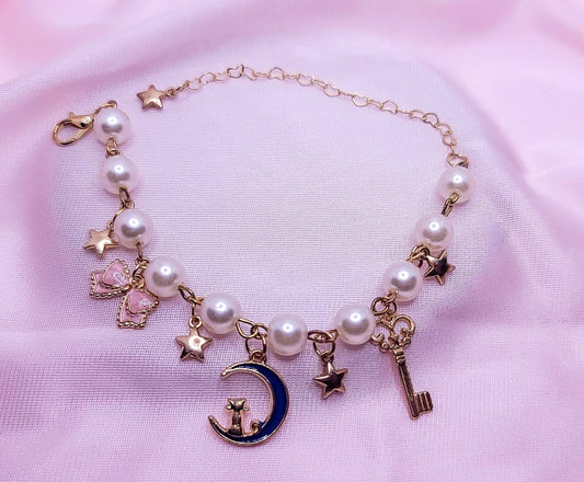 Crescent Moon and Cat Bracelet | Pearl Bracelet | Sailor Moon | Anime Bracelet | Japanese Bracelet | Lolita Fashion | Cute Charm Bracelet